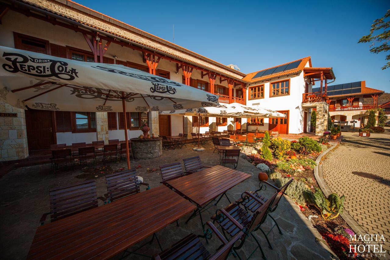 Magita Hotel Basko المظهر الخارجي الصورة
